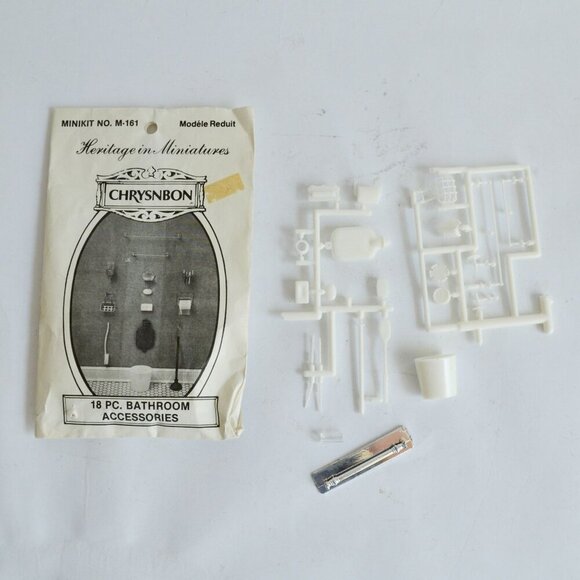 Vintage Chrysnbon 18-Piece Bathroom Accessories Set No. M-161 Miniatures - Picture 1 of 5